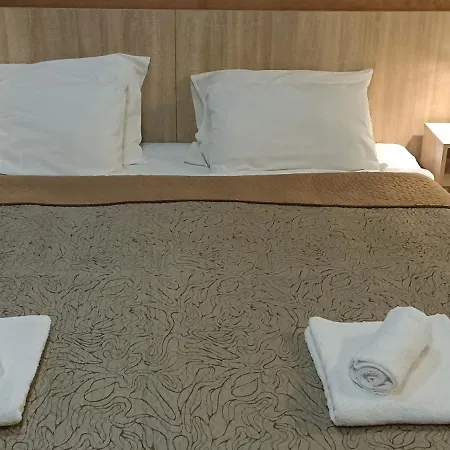 Апартаменты Athos Ниш