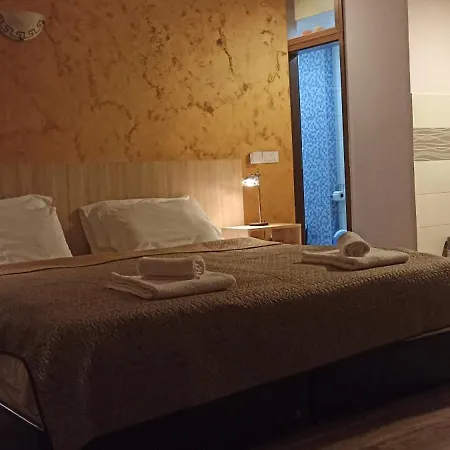 Athos Apartment *