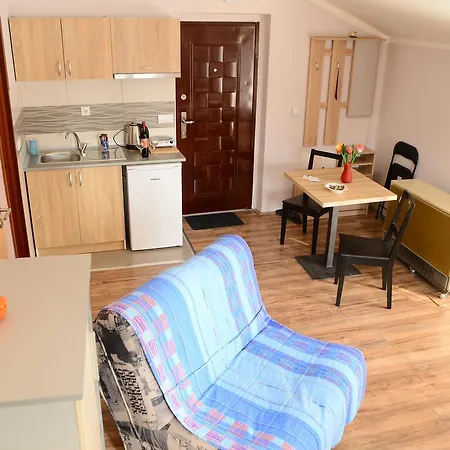 Апартаменты Athos *