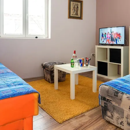 Athos Apartament