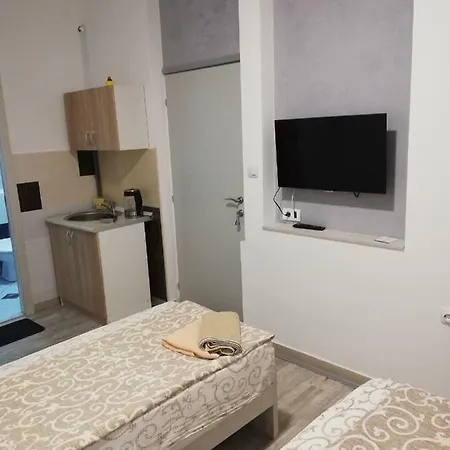 Athos Apartment Nis